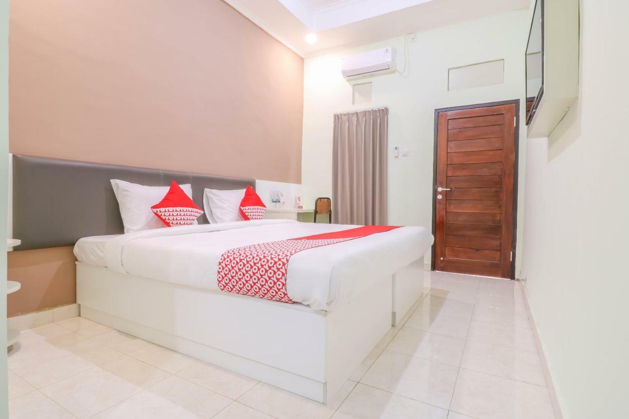 Oyo 1445 Jimbaran 12 Residence Exterior photo